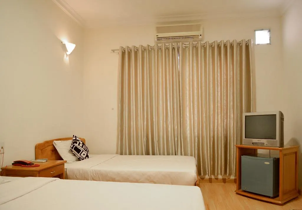 Venus 2 Hotel Nha Trang 2*,