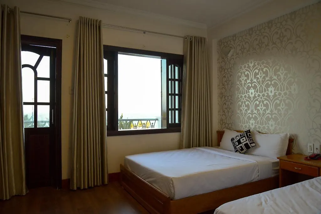 Venus 2 Hotel Nha Trang 2*,  Vietnam
